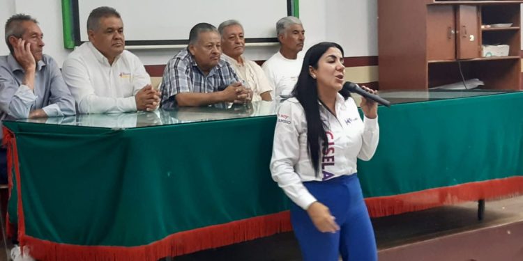 Clínica deportiva saldrá del abandono con equipamiento y ambulancia: Gisela Vázquez