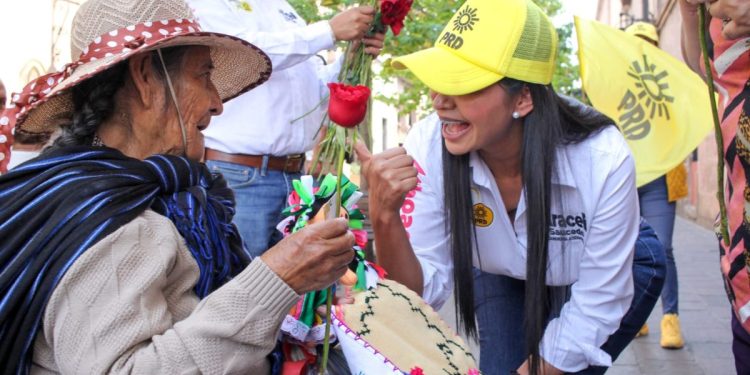 Reconoce Araceli Saucedo la importancia y valor de las madres michoacanas