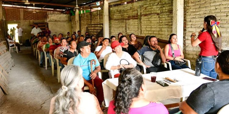 “Rescataremos a Apatzingán con la sociedad”: Blanca Álvarez