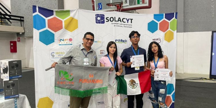 Estudiantes del Cecytem ganan oro y 2 platas en competencia de proyectos científicos