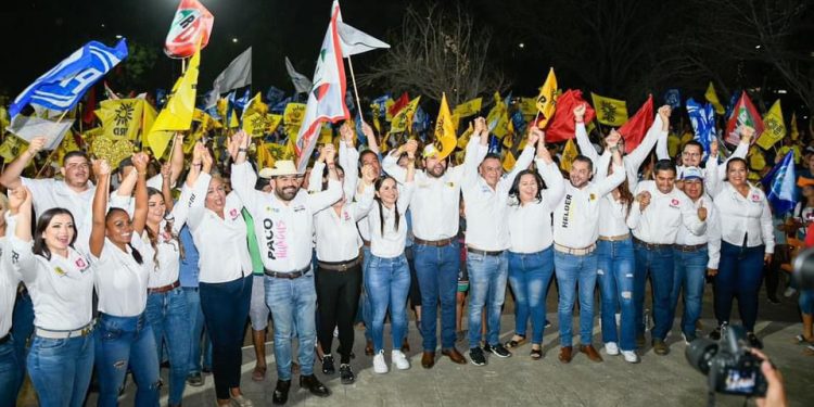 Tavo Tavo cierra campaña en Apatzingán con gran respaldo ciudadano