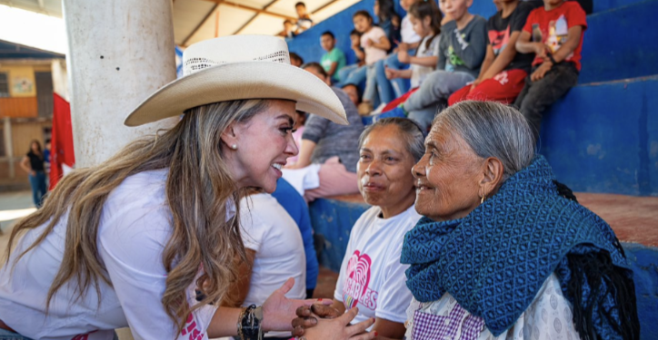 Cada día son más los patzcuarenses que suman al gran proyecto de unidad con Samanta Flores