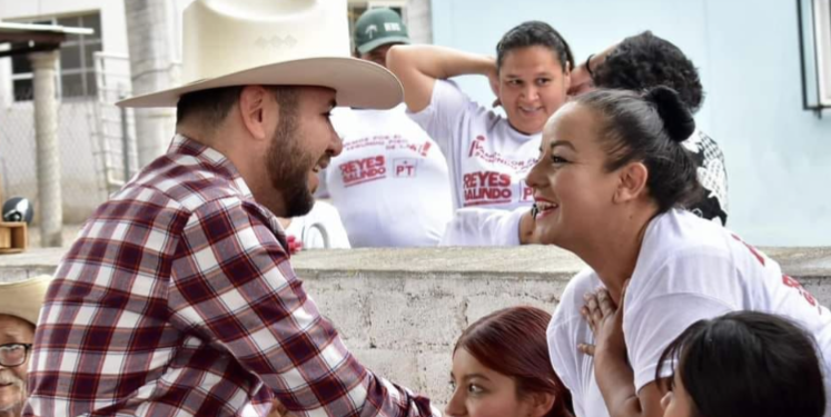 Pobladores de Taretan respaldan a Reyes Galindo en la ruta por consolidar la 4T en el Distrito 22
