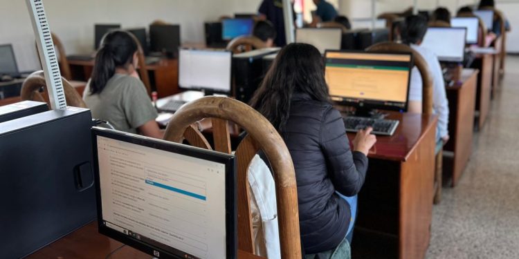 Obtención de fichas para ingreso a Escuelas Normales, proceso fácil: aspirante