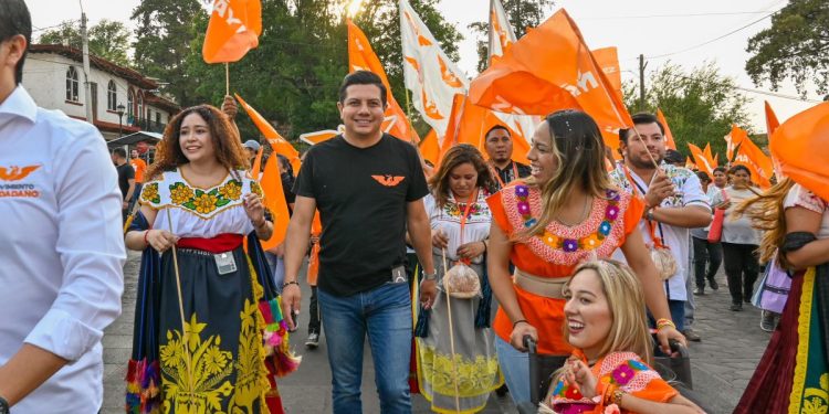 Tzintzuntzan se pintará de naranja con los candidatos de Movimiento Ciudadano: Oscar Escobar