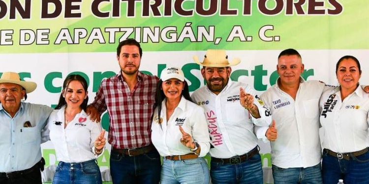 Que se reinstauren los programas en beneficio del campo: Tavo Contreras