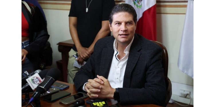 Es el mejor momento para depurar la Guardia Civil, exhorta Alfonso Martínez