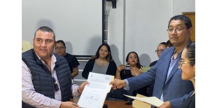 Es momento de hacer un buen gobierno en Tiquicheo: Memo Valencia