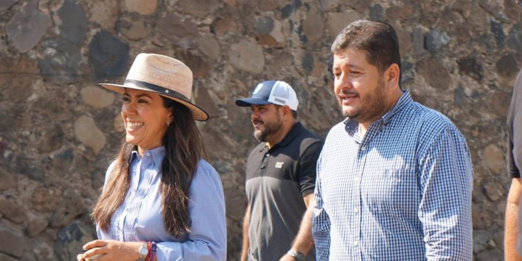 Celebra Fanny Arreola proceso de transición gubernamental amistoso y transparente en Apatzingán.