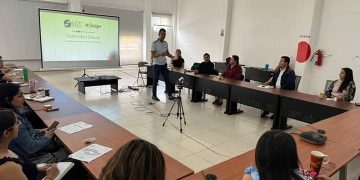 Estudiantes del Conalep conmemoran el Día Internacional del Orgullo LGBTTTIQ+