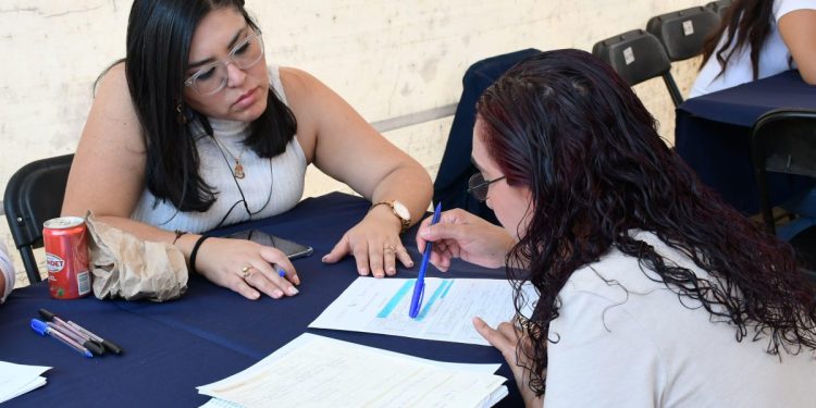 Ofertarán mil 400 vacantes en feria del empleo en 5 municipios