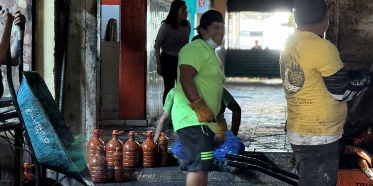 Se integra proyecto para mercado Ignacio López Rayón.