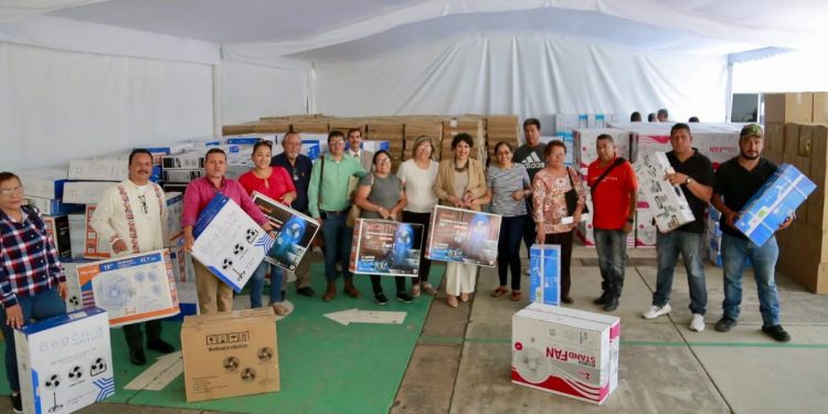 SEE refuerza acciones contra el calor en más de 300 escuelas