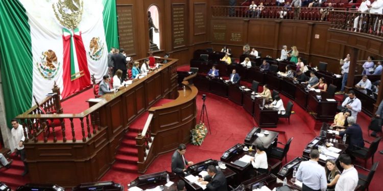 Se podrán regularizar predios menores de 500 metros cuadrados: 75 Legislatura