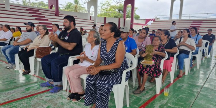 Garantizan seguridad jurídica de la tenencia de la tierra a mujeres de la Costa Michoacana