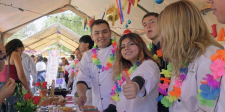Estudiantes del Conalep Morelia I realizan tercera muestra gastronómica