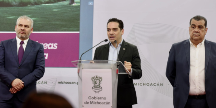 Con apoyo de Bedolla se fortalece la infraestructura nicolaita