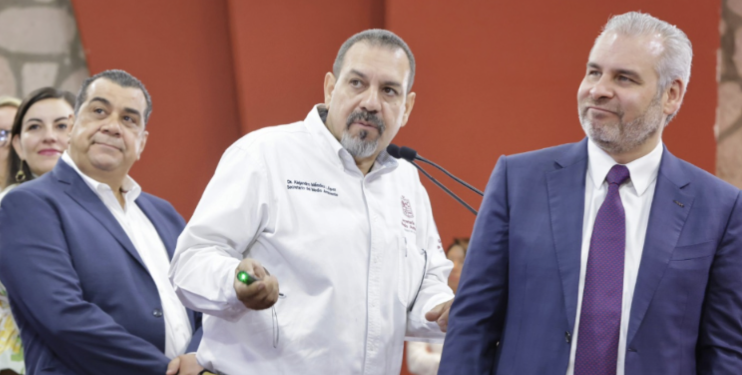 Descubren bajo el lago de Pátzcuaro vestigios prehispánicos