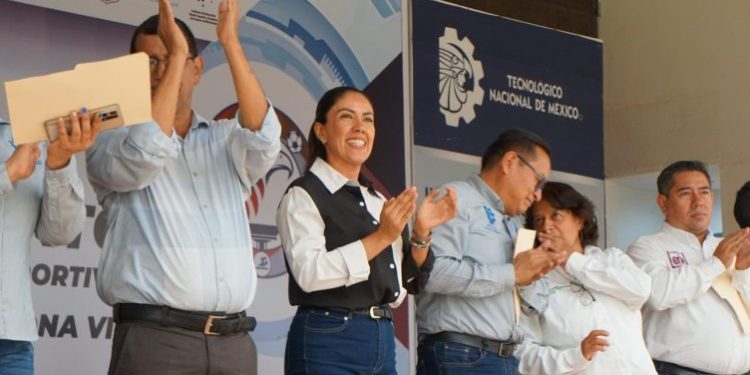 Asiste Fanny Arreola a a la inauguración del Pre Nacional Deportivo del TecNM Apatzingán