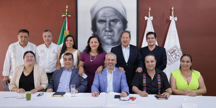 Diputados federales de Morena y Bedolla ratifican respaldo total a Sheinbaum: JP Celis