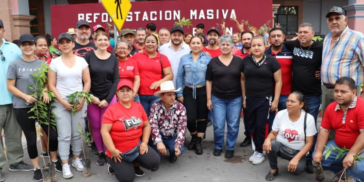 Inicia campaña de reforestación en Apatzingán