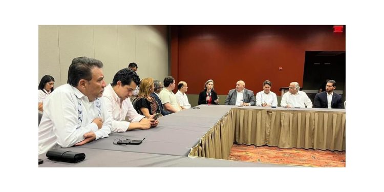 Promocionan a Michoacán en Tianguis Internacional de Pueblos Mágicos