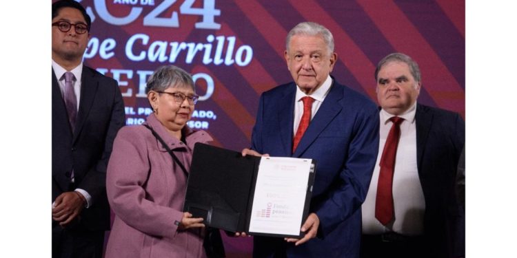Entrega ISSSTE 94 mil 262 pesos a personas beneficiadas por el Fondo de Pensiones para el Bienestar