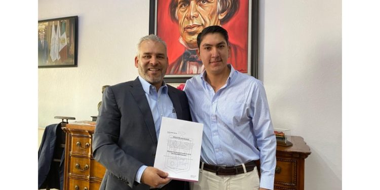 Nombra Bedolla a Lenin López como director general del Ijumich