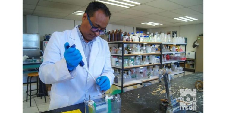 Ingresan al sistema nacional de investigadores tres docentes del Tec de Ciudad Hidalgo