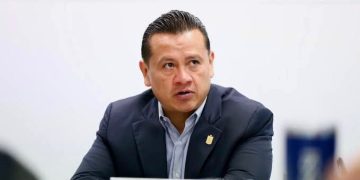 Bloqueos en Uruapan, con tintes de vínculos delincuenciales: Torres Piña