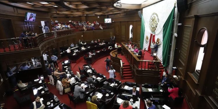 Determinan diputados no reelegir al magistrado titular del Tribunal de Justicia Administrativa