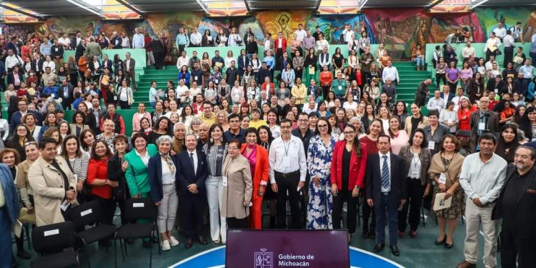 En puerta, fase final del Primer Encuentro Pedagógico Michoacán