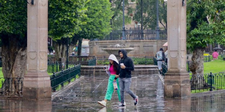 Cuídate en temporada de lluvias y evita enfermedades con estas recomendaciones de la SSM