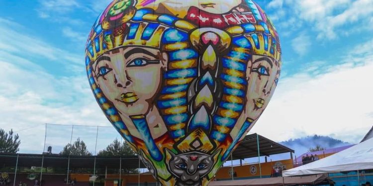Fiesta y color pintarán el Pueblo Mágico de Paracho con su festival de globos de Cantoya