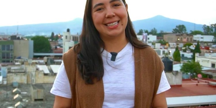 En Francia, joven michoacana sigue rifándosela por su doctorado en Ciencias