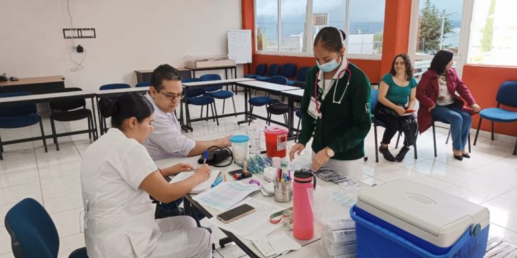 Cecytem brinda servicios de salud a sus trabajadores