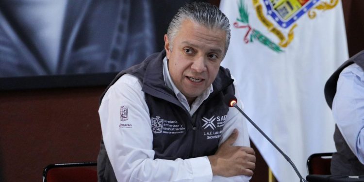 Han pagado refrendo vehicular casi un millón 100 mil michoacanos: Luis Navarro
