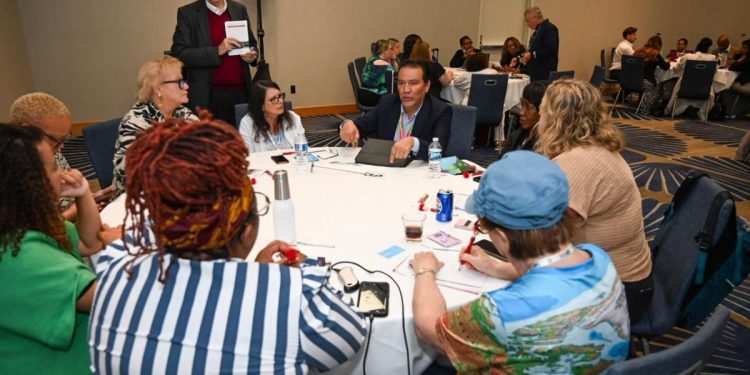 Michoacán se promueve ante agentes de viajes de Estados Unidos