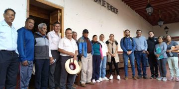 Sectur suma esfuerzos con pobladores para recuperar manantiales de Urandén