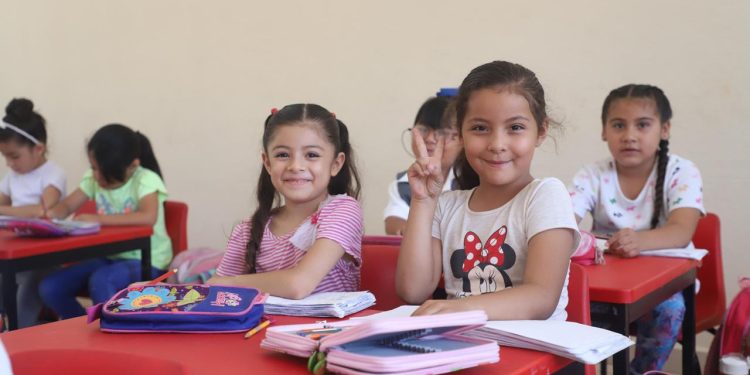 Más de 1.2 millones de estudiantes terminan segundo ciclo escolar completo y salen de vacaciones