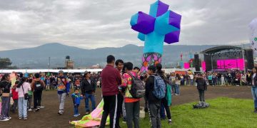 Viaja este fin a Paracho y disfruta de su Cantoya, Fiesta y Color