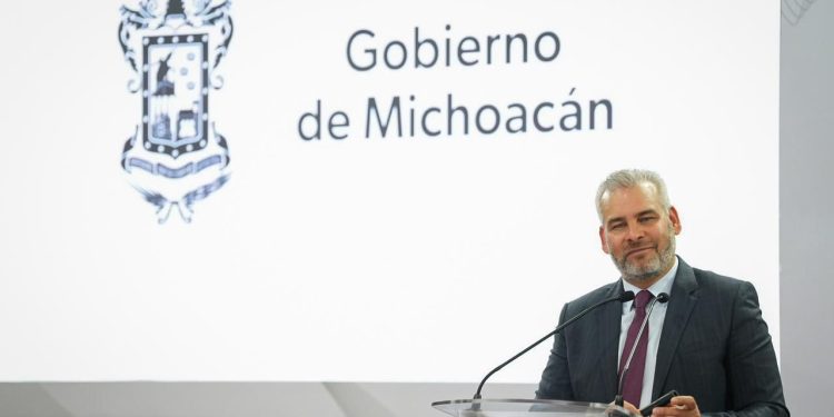 Con metrobús se proyecta recorrer Morelia en 33 minutos de poniente a oriente: Bedolla