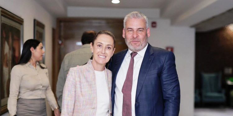 Presenta Bedolla a Sheinbaum proyectos para el desarrollo de Michoacán