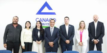 Fortalece FGE alianza con Canaco Servytur Uruapan