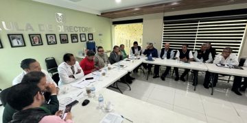 Dialoga IMSS Michoacán con cañeros del estado