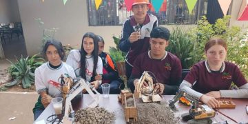 ¿Vives en la región Pátzcuaro-Zirahuén? El Cecytem tiene 3 Centros de Educación a Distancia