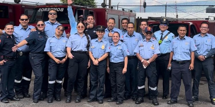 Reconoce PC estatal labor de bomberos michoacanos ante emergencias