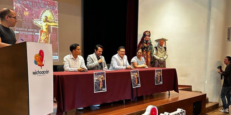 Nuevo San Juan Parangaricutiro anuncia la Fiesta en honor al Señor de los Milagros