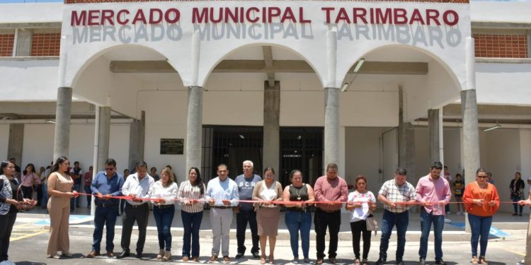 Entrega Gobierno de Tarímbaro Mercado Municipal