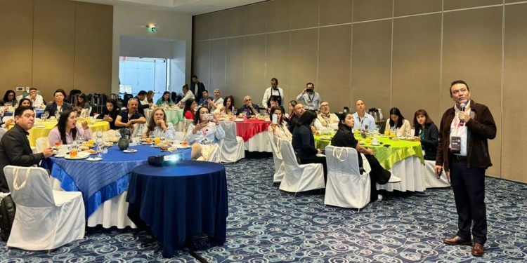 Promueven a Michoacán como destino entre organizadores de congresos y convenciones